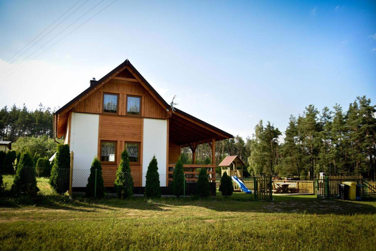 Вилла Domek Letniskowy Nad Stawem Lipusz Экстерьер фото